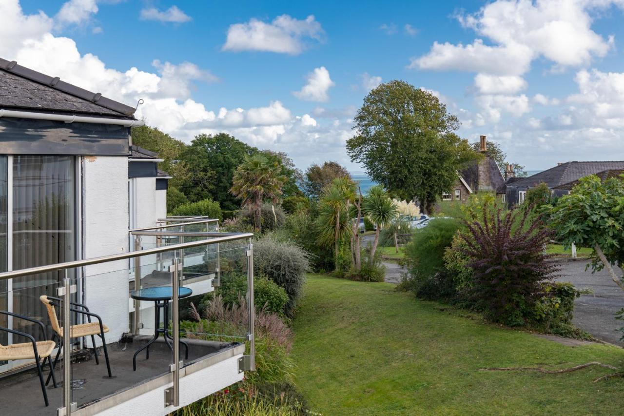 25 Coedrath Park - Sea Views From Balcony, Short Walk To Beach, Parking Saundersfoot Extérieur photo